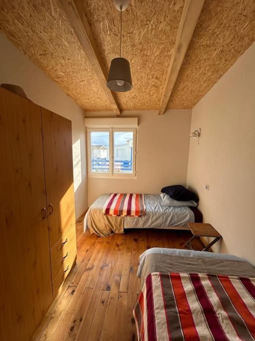 Maison Chalet 200 M De La Plage Climatisation Et Wifi Gruissan Bagian luar foto