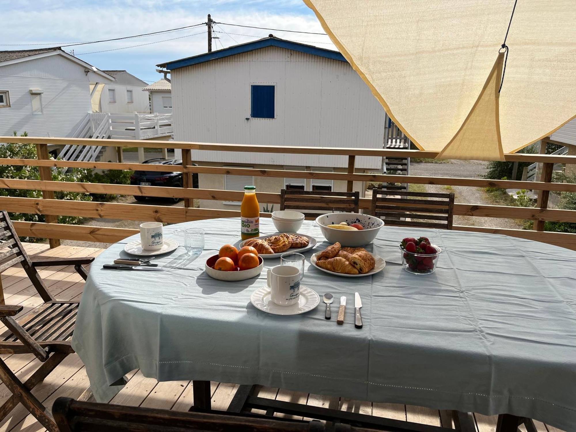 Maison Chalet 200 M De La Plage Climatisation Et Wifi Gruissan Bagian luar foto